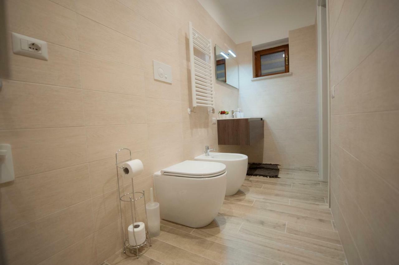 Casa Vacanza Civico 3.5 มาเตรา ภายนอก รูปภาพ